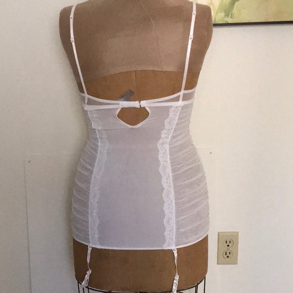 Victoria secret lingerie - Picture 2 of 3